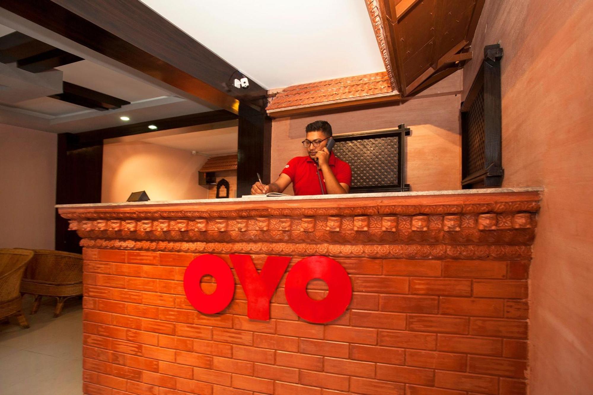 Oyo 587 Hotel Tradition Inn Kathmandu Buitenkant foto